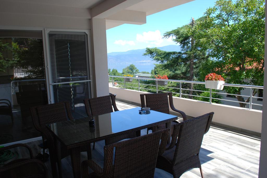 Madzar Apartments Dojran Exterior photo